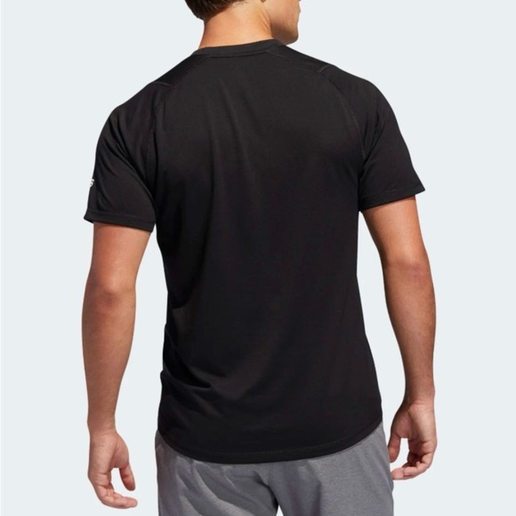 *NEW* Adidas Performance Stadium
Black Lightweight T-shirt - Picture 8 of 11